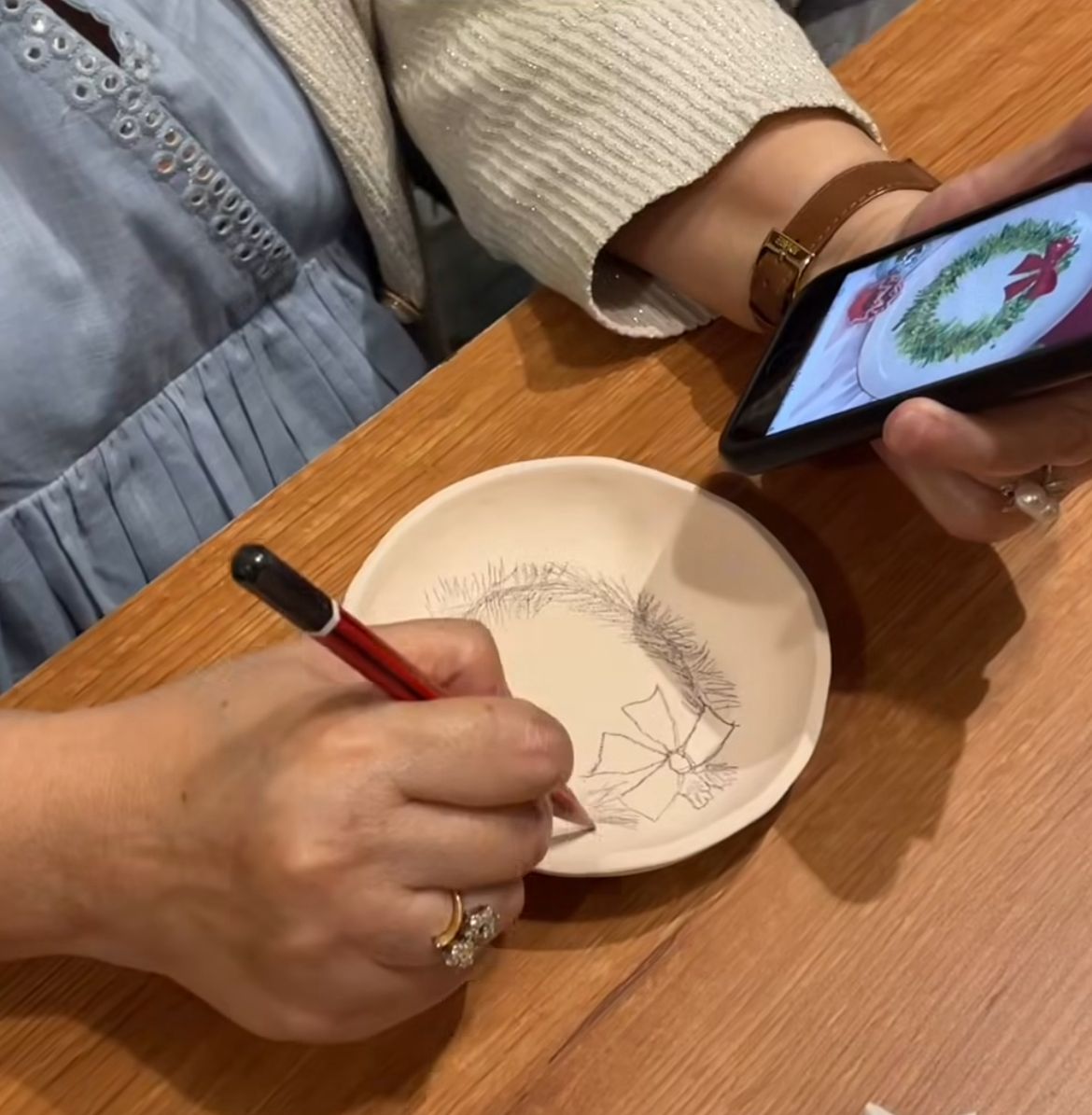 Creative ceramic painting at Green Neko